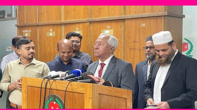 আগামী শনিবার শেরেবাংলা নগরে পূর্ণাঙ্গ মক ভোটিং; একই কেন্দ্রে সংসদ নির্বাচন ও গণভোট একসঙ্গে পরিচালনার সক্ষমতা যাচাই করবে নির্বাচন কমিশন।